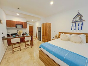 デラックス アパートメント ガーデンビュー | 1 室のベッドルーム、遮光カーテン、WiFi (無料)