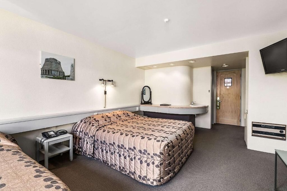 The Angus Hotel 5