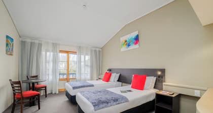 Carnmore Hotel Lower Hutt