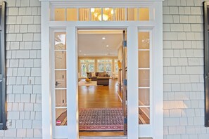 Interior - Private Pool, Spacious Kiawah 5 Bed w/ lagoon views, ideal location (Kiawah Island)