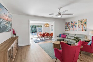 TV - Tropical Gateway—Colorful Pool Retreat w/ Fenced Yard, Beach Gear & Walk-to-Beach Access (Indian Rocks Beach)