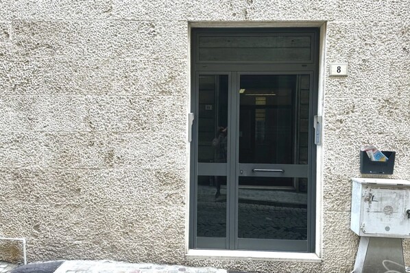 Exterior detail - A38 - Ancona, comfortable two-room apartment in the historic center (Ancona)