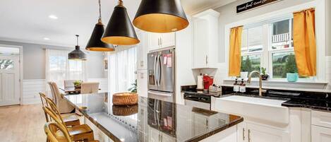 Oven, stovetop, dishwasher, coffee/tea maker