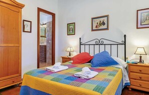 2 chambres, fer et planche Ă repasser, Wi-Fi gratuit, draps fournis
