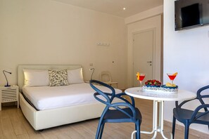 1 Schlafzimmer, Bügeleisen/Bügelbrett, Reisekinderbett, kostenloses WLAN