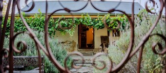 Spa Bath, Entire Home, Off Street Parking