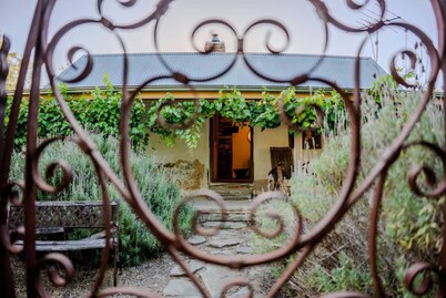 Spa Bath, Entire Home, Off Street Parking