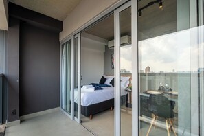 Premium bedding, memory-foam beds, individually decorated - Alameda Lorena, 718- Jardim Paulista (São Paulo)