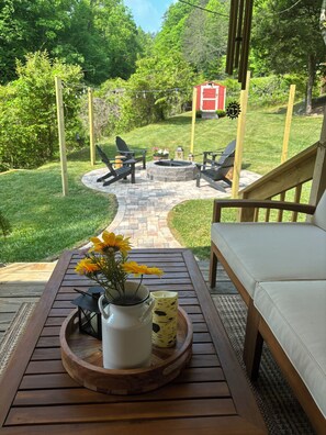 Terrace/patio - 🏡Little Bear Cabin In Helen🐻 (Helen)