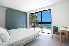 3 bedrooms, iron/ironing board, travel crib, WiFi