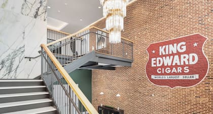 The Flying Fifty, a Luxury Boutique Hotel