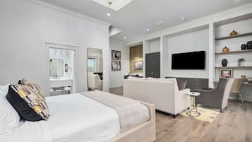 Luxury Suite, City View | 1 bedroom, premium bedding, pillowtop beds, free minibar items
