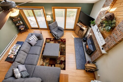 New Listing: On the Rocks in the Hideout