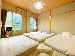 3 多间卧室、免费 WiFi、床单