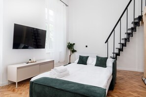 2 habitaciones, tabla de planchar con plancha, wifi y ropa de cama 