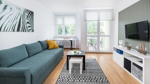 TV - Olsza Comfy Apartment (Kraków)