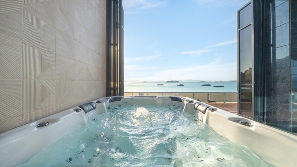 Basic Room, 3 Bedrooms (raruche)