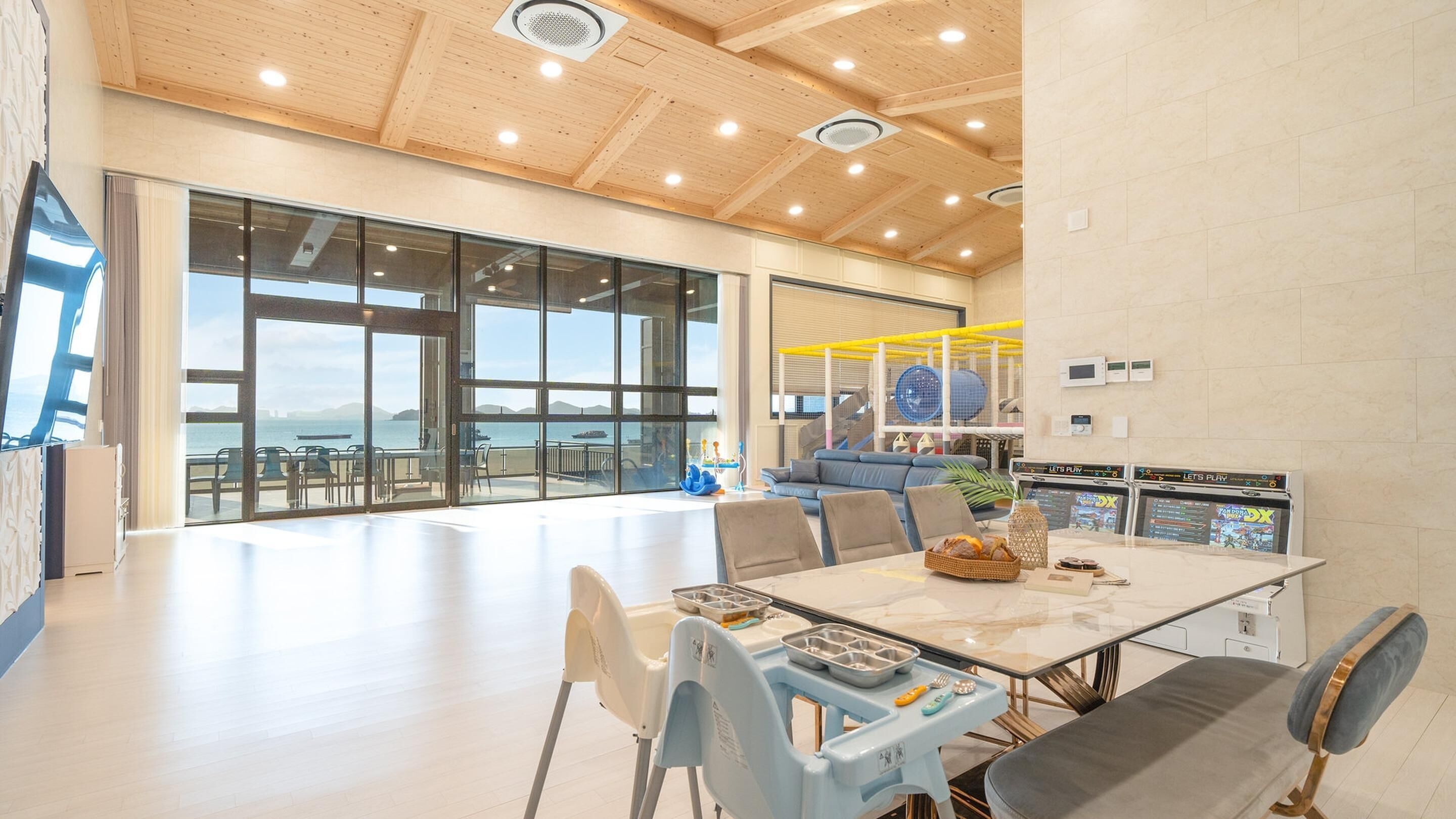 غرفة بتجهيزات أساسية - ٣ غرف نوم (raruche) | 1 غرفة نوم وواي فاي مجانًا