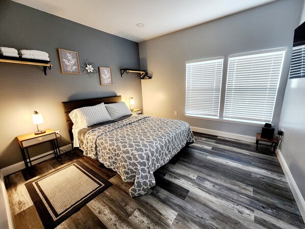 3 bedrooms, iron/ironing board, travel crib, WiFi