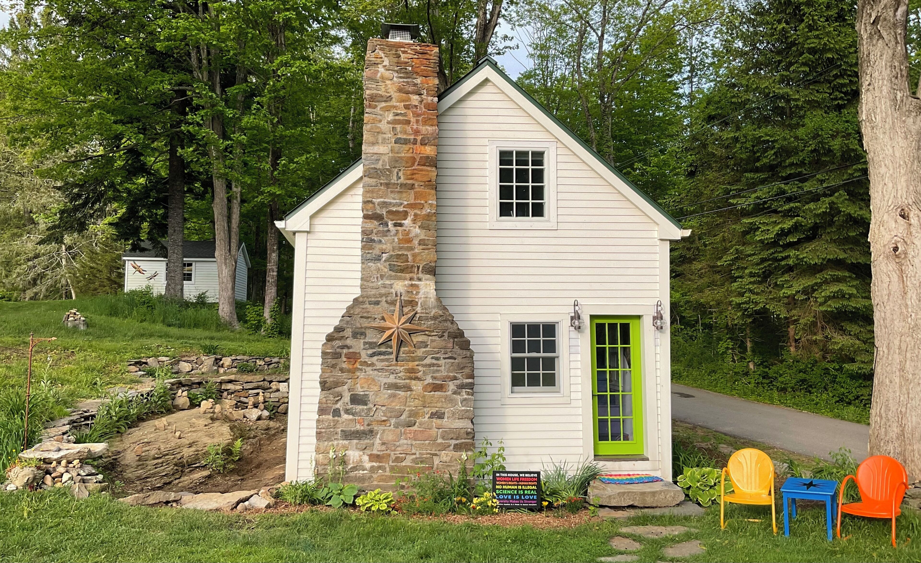 Resting on an 18 acre farm, this historic cottage is the retreat of your dreams