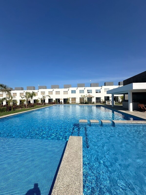 Outdoor pool, pool umbrellas
