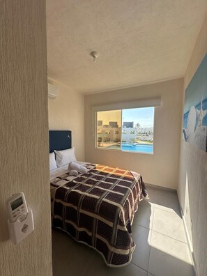 3 chambres, fer et planche à repasser, Wi-Fi gratuit