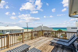 Property grounds - Heated pool, Beach Gear, Great for Families, Direct Beach Access, Gulf Views (Pensacola Beach)