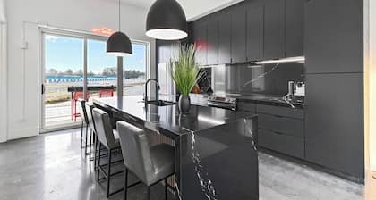 Grand Prix Grandeur at AMP