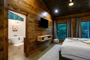 4 habitaciones, tabla de planchar con plancha y wifi gratis