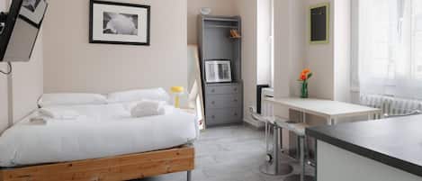 1 bedroom, iron/ironing board, free WiFi, bed sheets