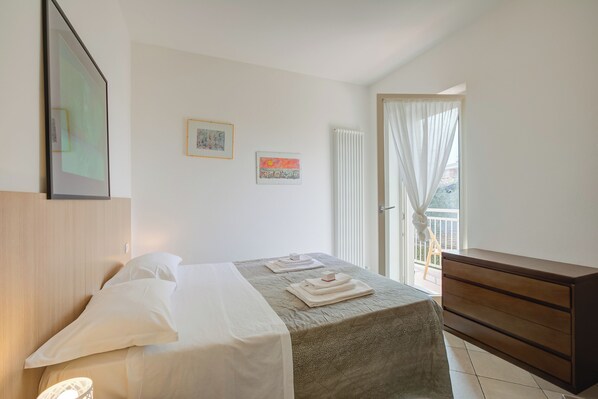 1 soverom, wi-fi (inkludert) og sengetøy