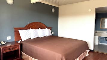 Muebles diferentes, escritorio, sistema de insonorización y wifi gratis