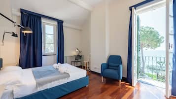 4 camere, una scrivania, Wi-Fi gratuito, lenzuola