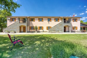 Exterior - Grad Inn Boutique Villa Suite Marjoram, Gračišče, Slovenia (Gračišče)