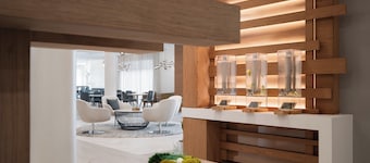 EVEN Hotel Miami - Doral Area, by IHG
