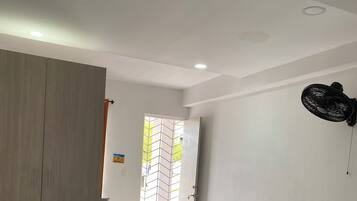 1 soveværelse, Wi-Fi, sengetøj