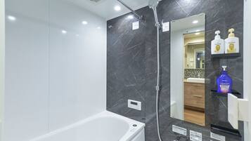 A Type, Non Smoking | Bathroom | Combined shower/tub, hair dryer, slippers, towels