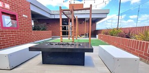 Terrace/patio - F7 FIAMENE Cozy Luxury Apto+Wifi+TV+Gym+Laundry @Guatemala City, zona 10 (Ciudad de Guatemala)