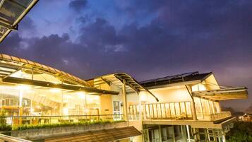 Pemandangan dari properti
