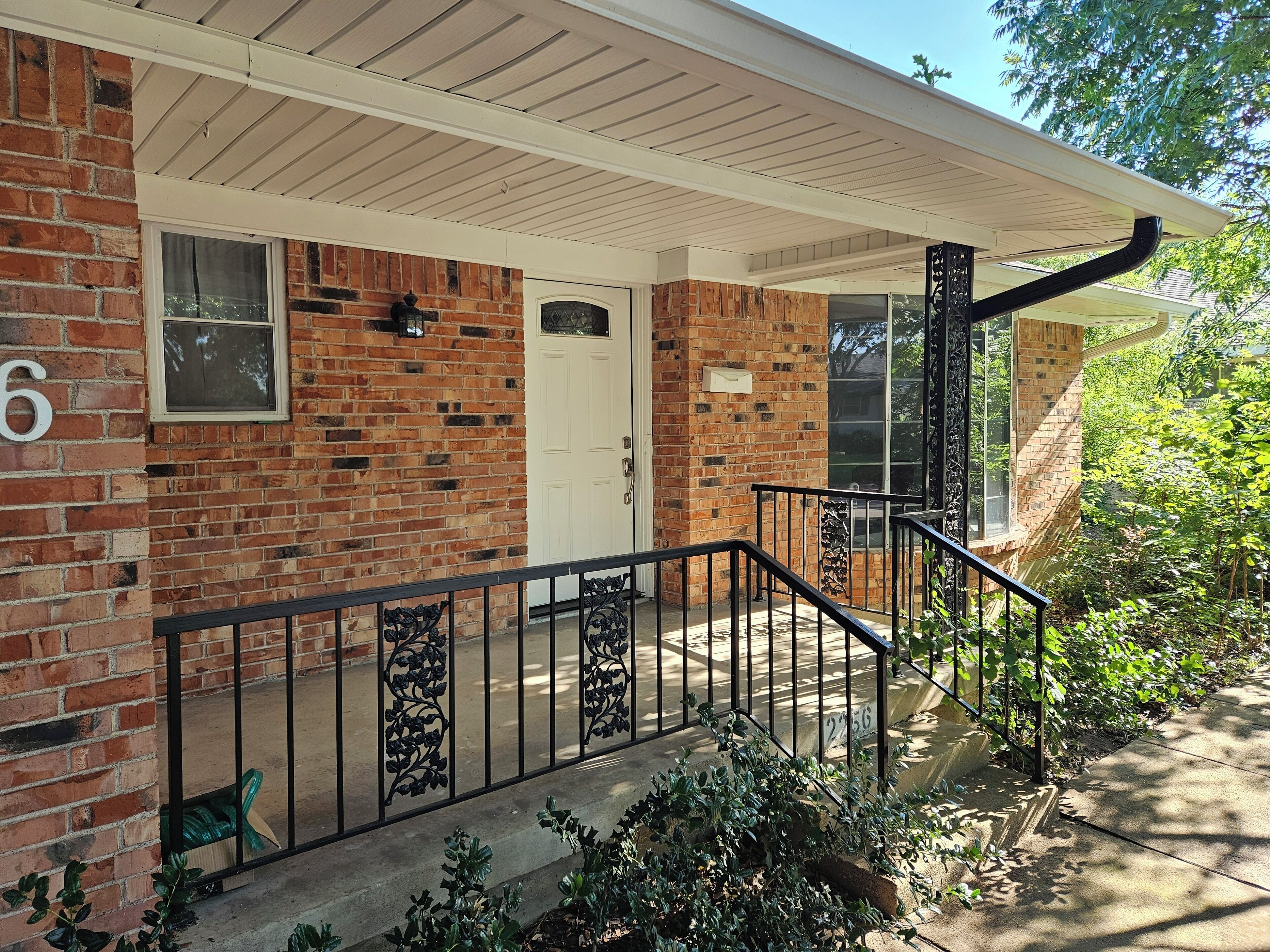 3 Bedrooms / 2 Baths by White Rock Lake - Dallas Arboretum