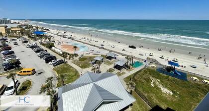 # Extraordinary Ocean View Studio w/ Balcony on Top floor!