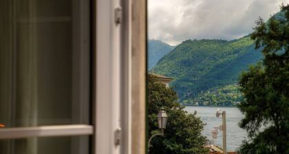 Sandy - MyHomeinComo