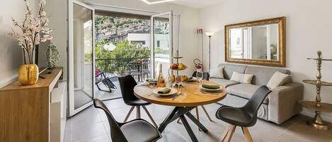 家庭公寓, 多間臥室, 湖畔 (Appartamento 30 Nodi 2 Torbole-Arco) | 內部