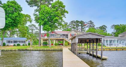 Pamlico River House w/ Private Dock & River View!