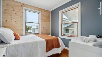 3 bedrooms, WiFi, bed sheets