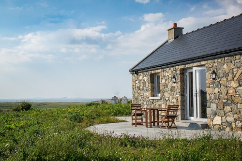 Luxury Coastal Escape in Ballyconneely, Connemara