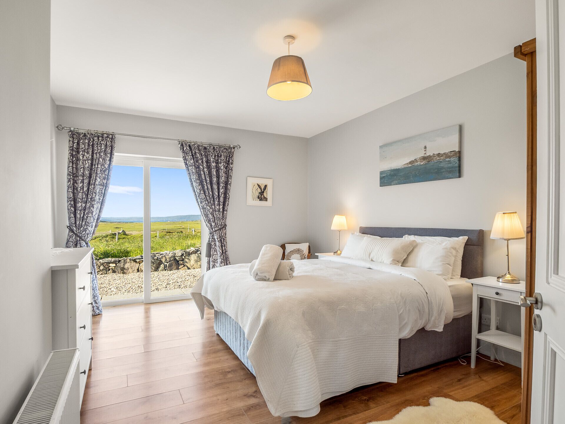 3 bedrooms, free WiFi, bed sheets