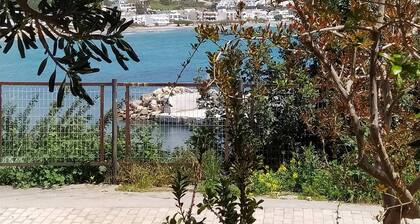 Sea View And Mountain View Apartment For 4 People