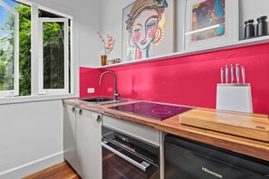 Paper towels - Stylish escape in the heart of New Farm (New Farm)