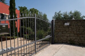 Enceinte de l’hébergement